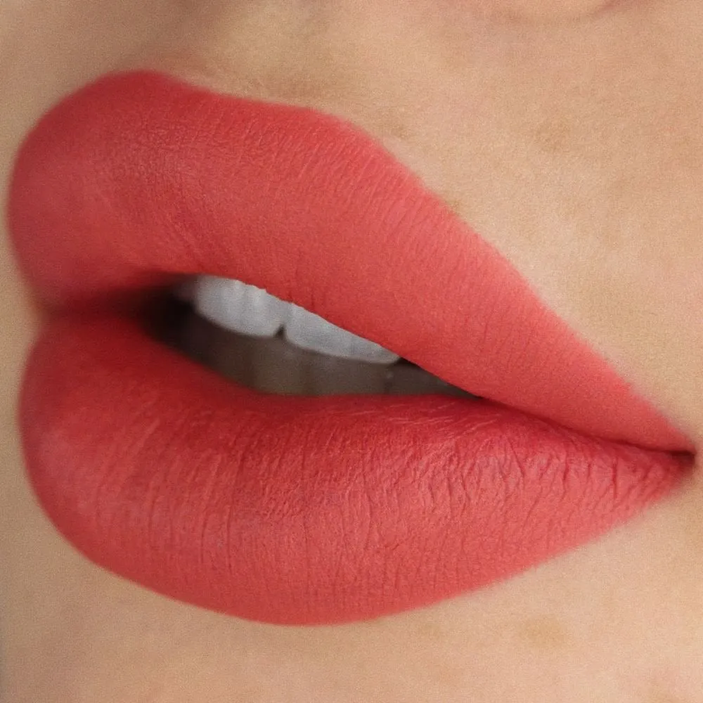 FABRIC TEXTURE LIPSTICK