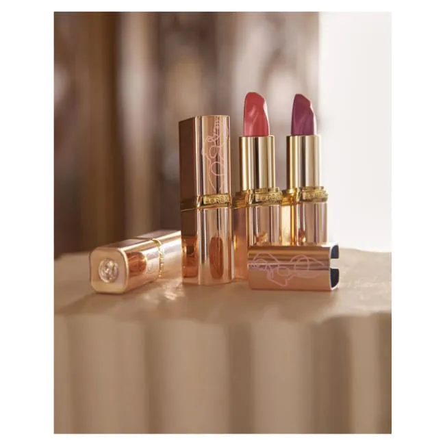 L'Oréal Paris Color Riche Classic Nude Satin Lipstick - Nu Irreverent